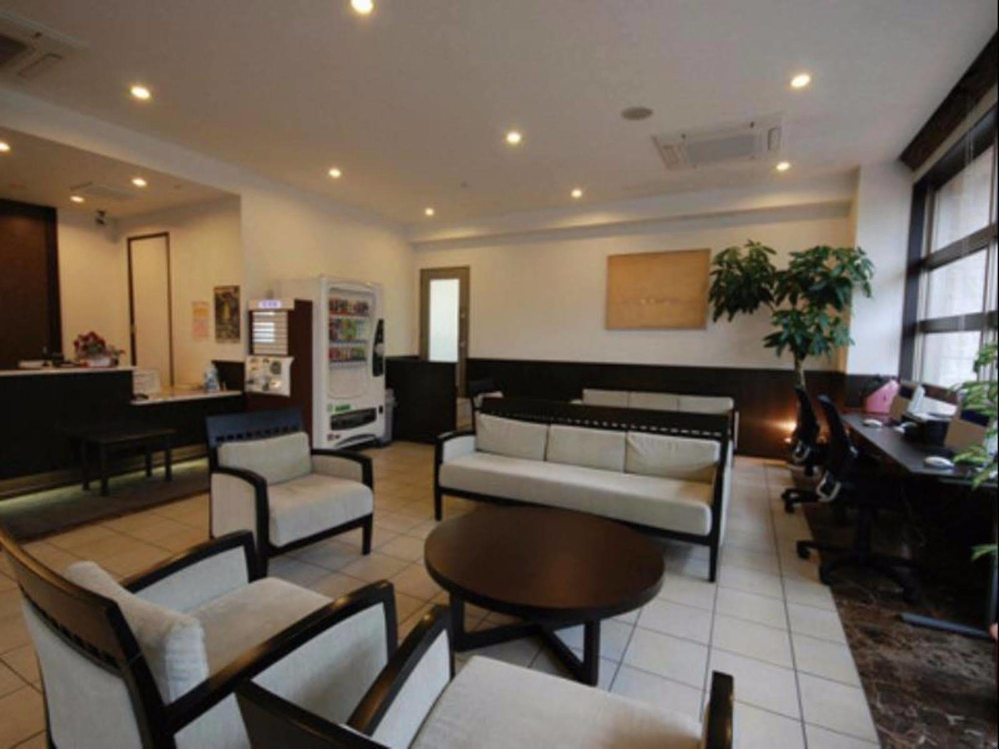 New Station Hotel Premiere Isahaya Buitenkant foto