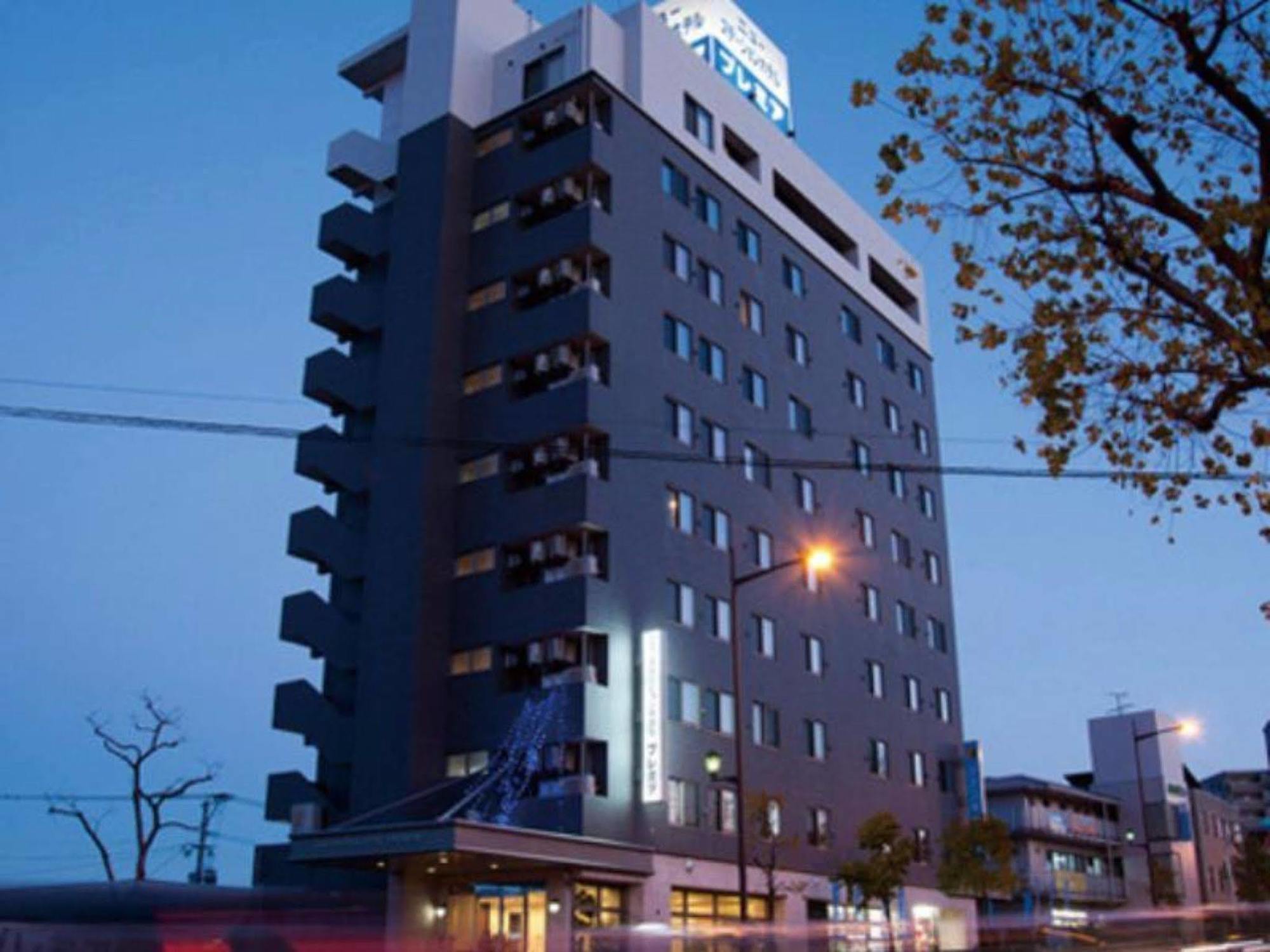 New Station Hotel Premiere Isahaya Buitenkant foto
